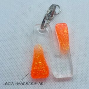 Nøkkelring N, orange neon